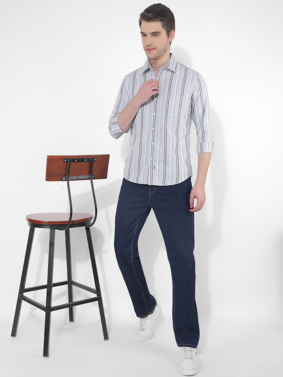 Numero Uno Men Striped Grey Shirt